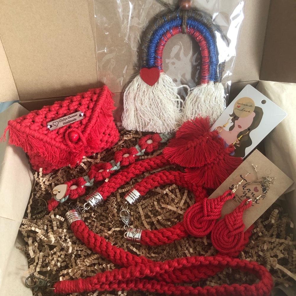 ♥️Handmade Red macrame box♥️ - Picture 2 of 9